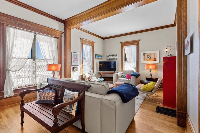 403 S CHURCH STREET, Neenah, WI 54956