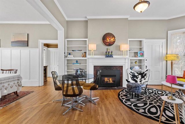 403 S CHURCH STREET, Neenah, WI 54956