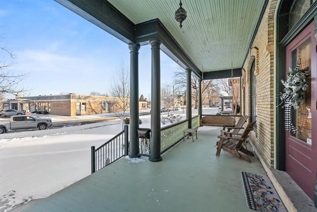 403 S CHURCH STREET, Neenah, WI 54956