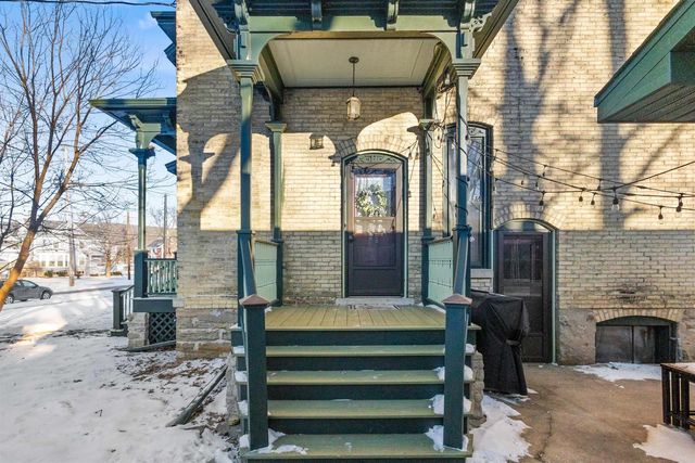 403 S CHURCH STREET, Neenah, WI 54956