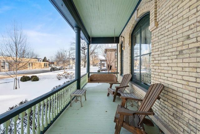 403 S CHURCH STREET, Neenah, WI 54956