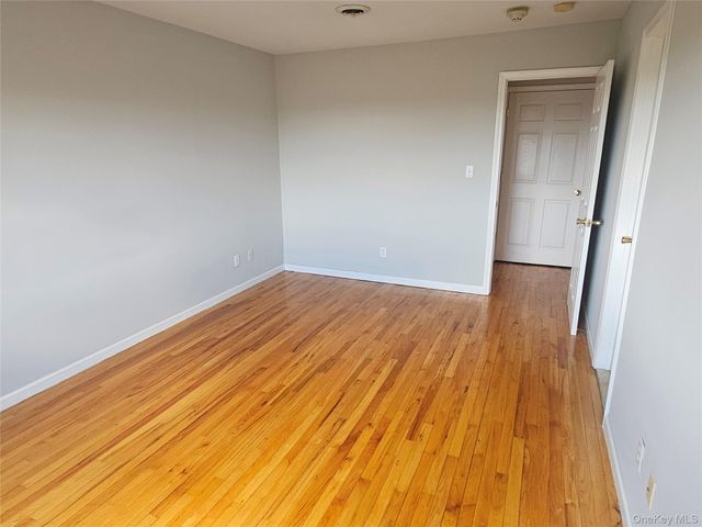 18 Pavilion Ridge Way 1, Suffern, NY 10901