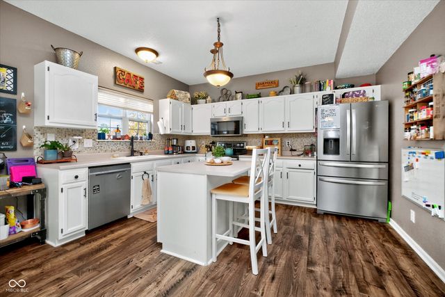 12304 Rambling Road, Fishers, IN 46037