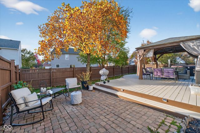 12304 Rambling Road, Fishers, IN 46037