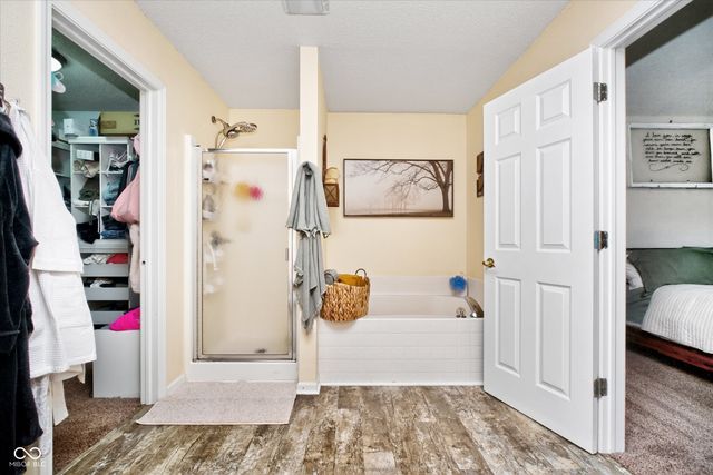 12304 Rambling Road, Fishers, IN 46037