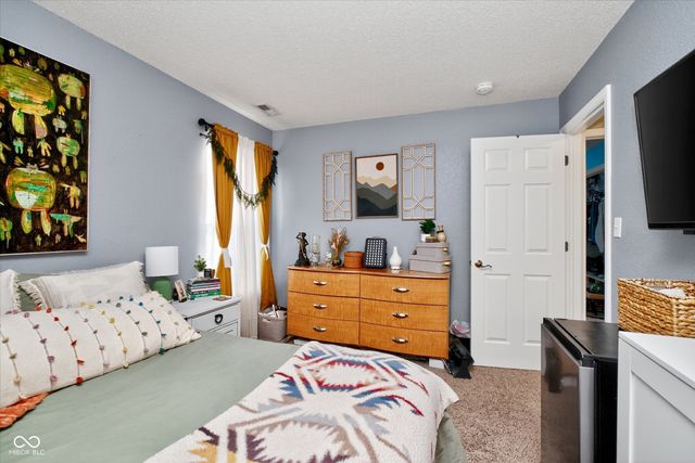 12304 Rambling Road, Fishers, IN 46037