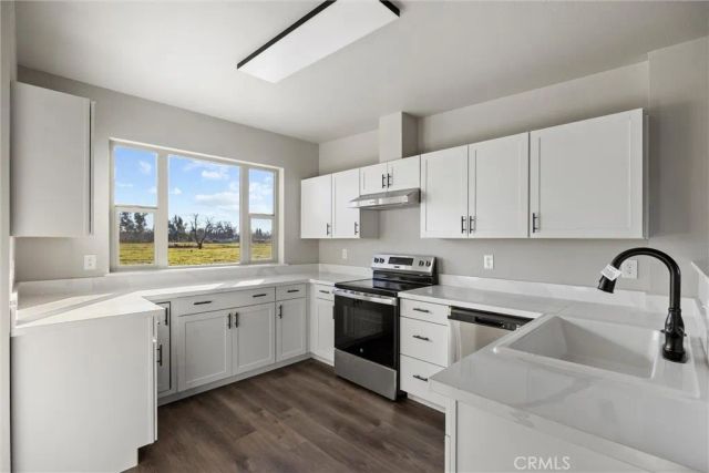 25245 2nd Avenue, Los Molinos, CA 96055