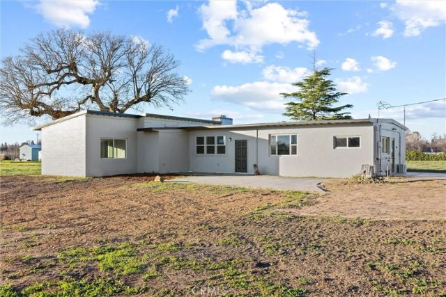 25245 2nd Avenue, Los Molinos, CA 96055