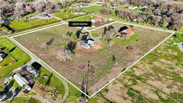 25245 2nd Avenue, Los Molinos, CA 96055
