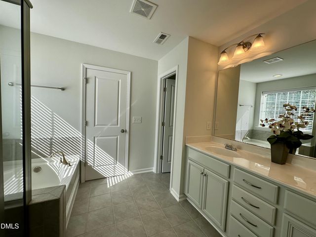 605 Birchwood Crest Trail, Cary, NC 27513