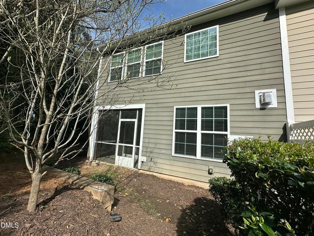 605 Birchwood Crest Trail, Cary, NC 27513