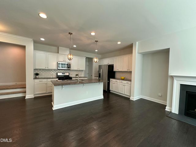 605 Birchwood Crest Trail, Cary, NC 27513