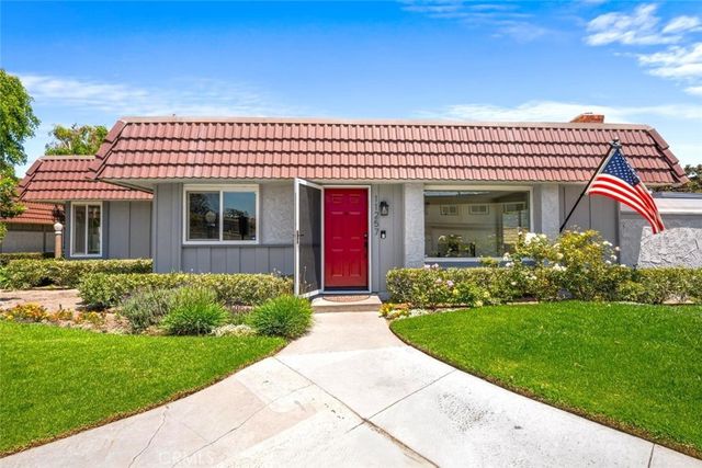 11257 Amelia Way, Cypress, CA 90630