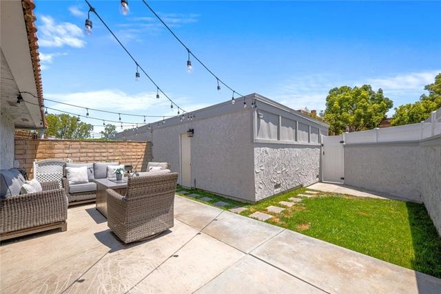 11257 Amelia Way, Cypress, CA 90630