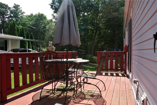 34 Kelly Lane, Coventry, RI 02816