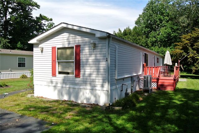 34 Kelly Lane, Coventry, RI 02816