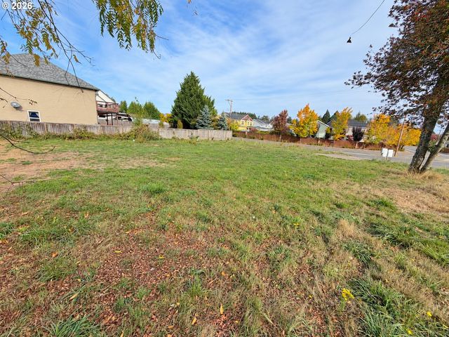4630 Se SWEETBRIAR Rd, Troutdale, OR 97060