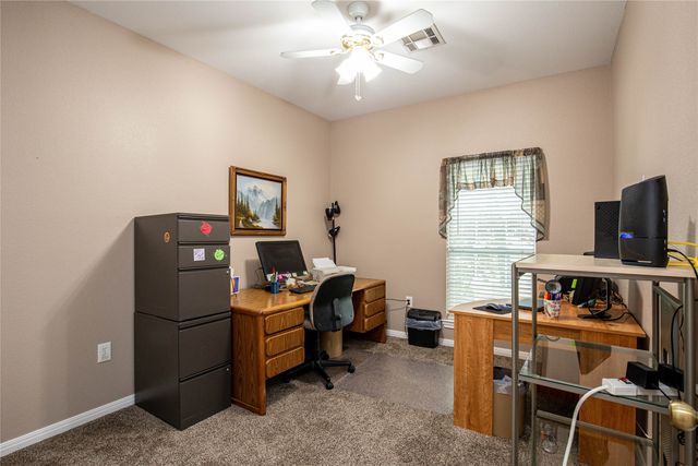 6400 Avon Drive, Waco, TX 76708