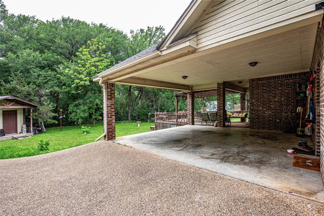 6400 Avon Drive, Waco, TX 76708