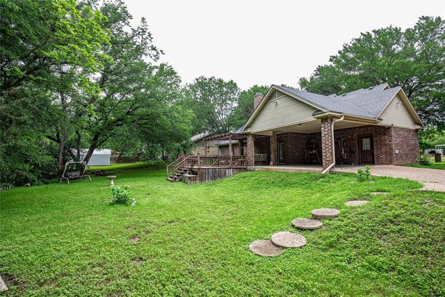 6400 Avon Drive, Waco, TX 76708