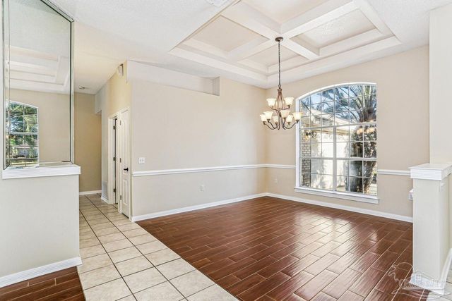 1175 Mary Kate Dr, Gulf Breeze, FL 32563