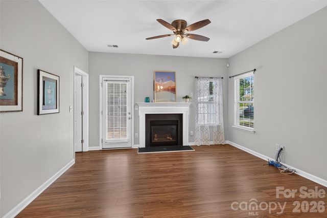 13904 Singleleaf Lane, Charlotte, NC 28278