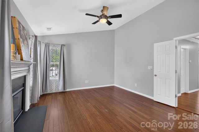 13904 Singleleaf Lane, Charlotte, NC 28278