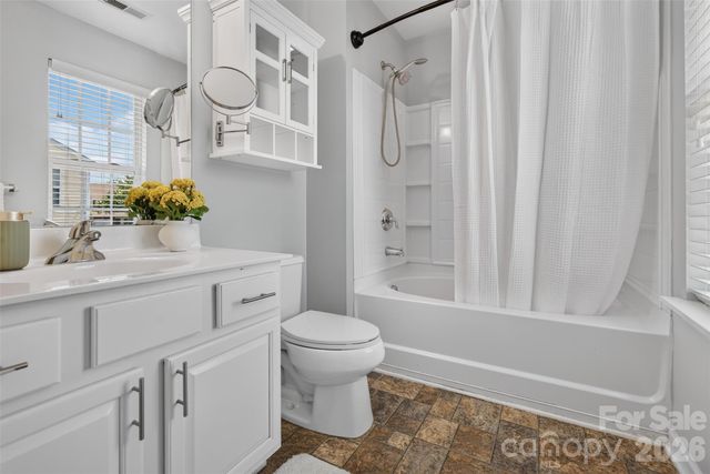 13904 Singleleaf Lane, Charlotte, NC 28278