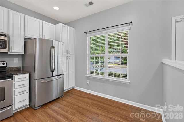 13904 Singleleaf Lane, Charlotte, NC 28278