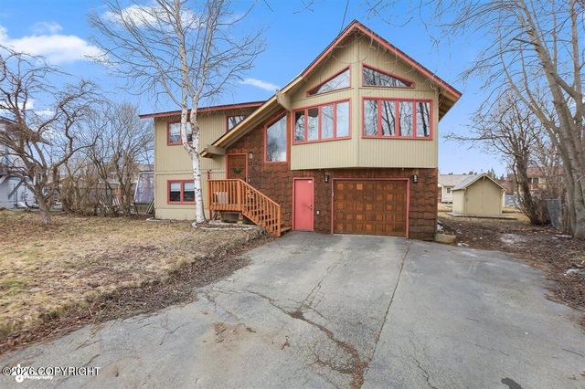 3326 Starlite Circle, Anchorage, AK 99517