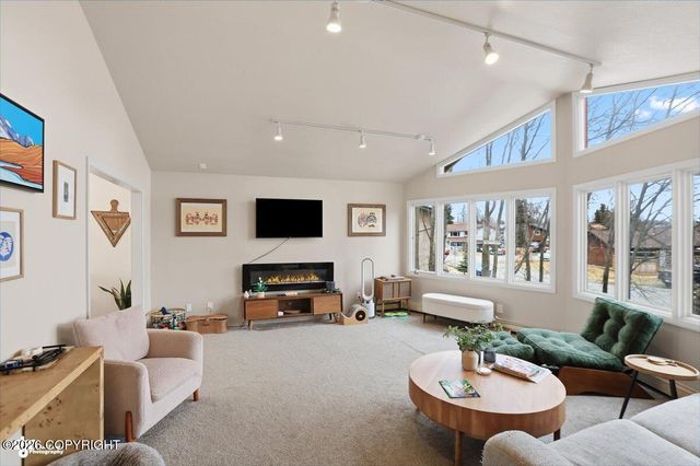 3326 Starlite Circle, Anchorage, AK 99517