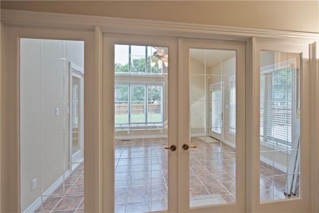 707 Quail Creek Road, Parsons, KS 67357