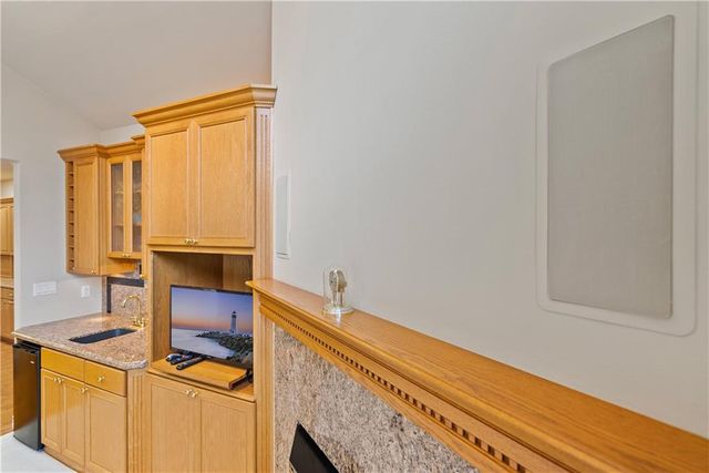 707 Quail Creek Road, Parsons, KS 67357