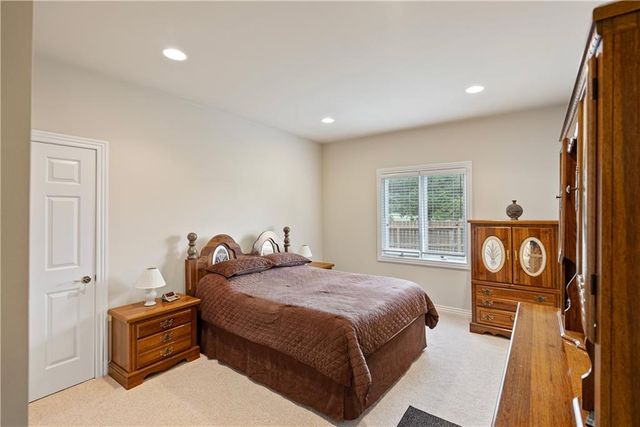 707 Quail Creek Road, Parsons, KS 67357