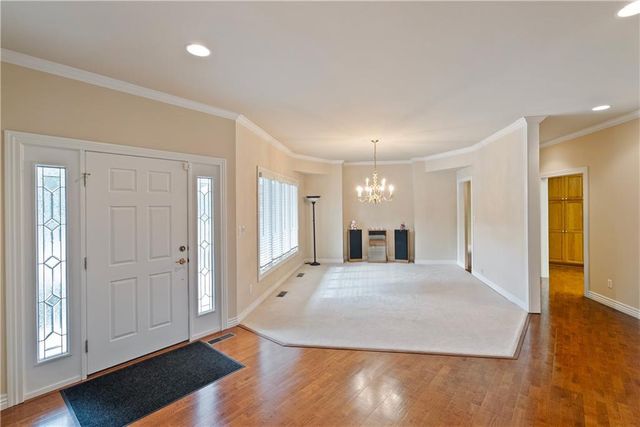 707 Quail Creek Road, Parsons, KS 67357