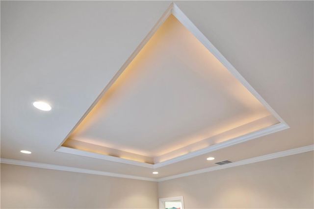 707 Quail Creek Road, Parsons, KS 67357