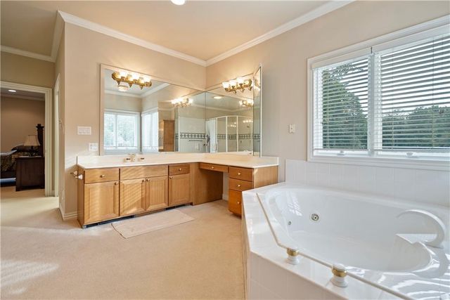 707 Quail Creek Road, Parsons, KS 67357