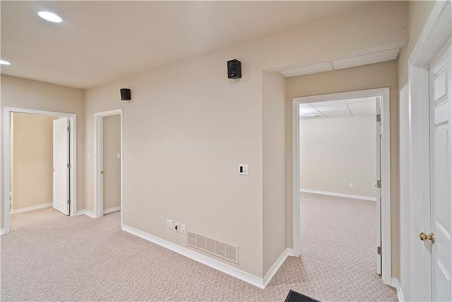 707 Quail Creek Road, Parsons, KS 67357