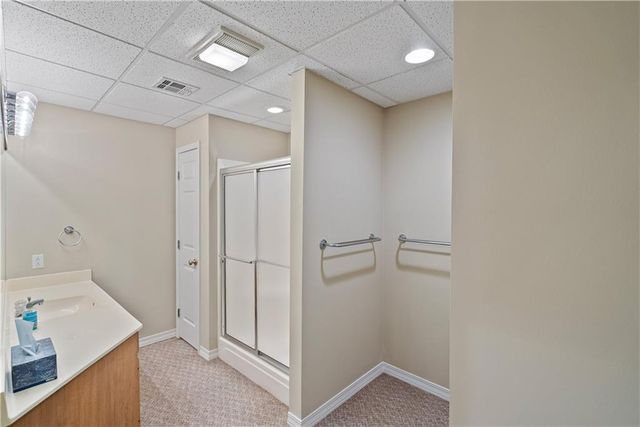 707 Quail Creek Road, Parsons, KS 67357