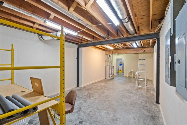 707 Quail Creek Road, Parsons, KS 67357