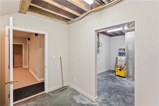 707 Quail Creek Road, Parsons, KS 67357