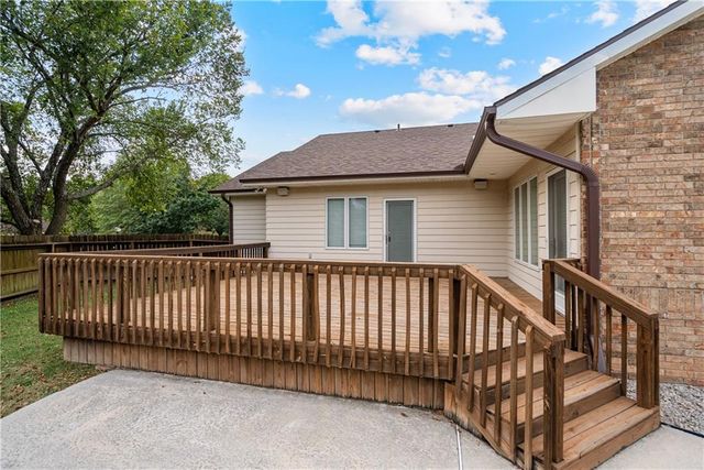 707 Quail Creek Road, Parsons, KS 67357