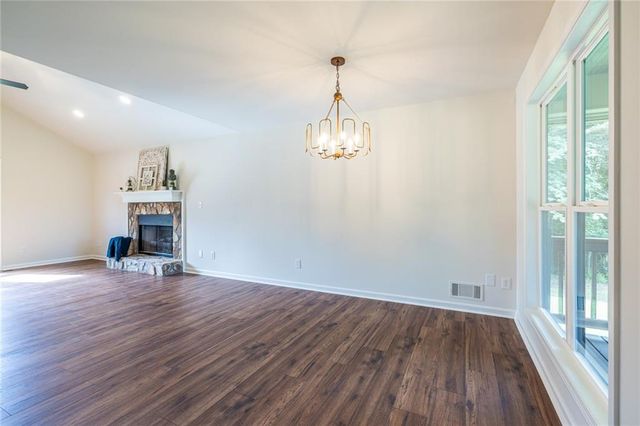 7110 Villa Rica Highway, Dallas, GA 30157
