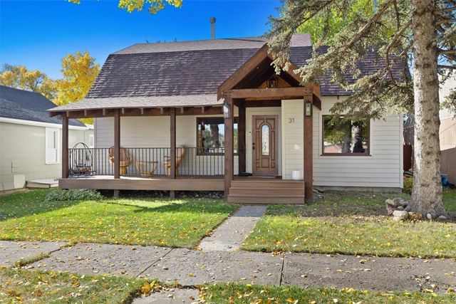 31 W 4th Avenue N, Columbus, MT 59019 property photo