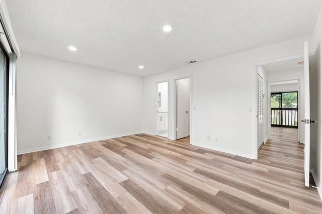 621 NW 47th Street, Deerfield Beach, FL 33064