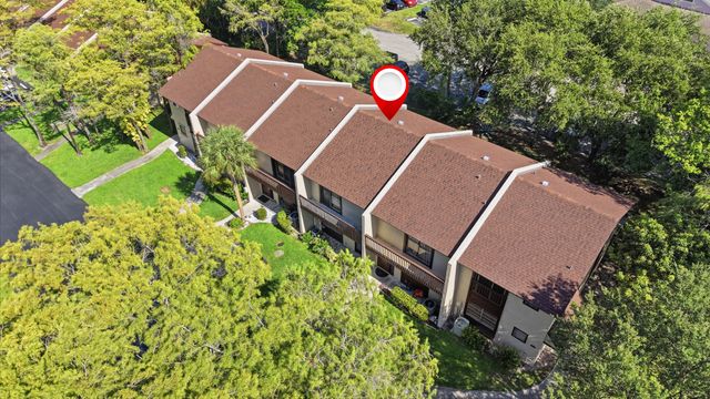 621 NW 47th Street, Deerfield Beach, FL 33064