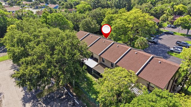 621 NW 47th Street, Deerfield Beach, FL 33064