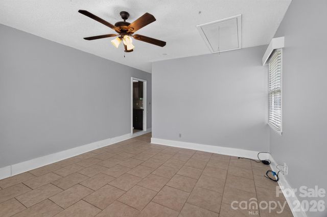 2504 Ashford Drive, Newton, NC 28658