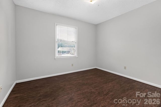2504 Ashford Drive, Newton, NC 28658