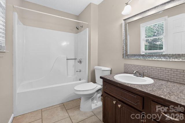2504 Ashford Drive, Newton, NC 28658